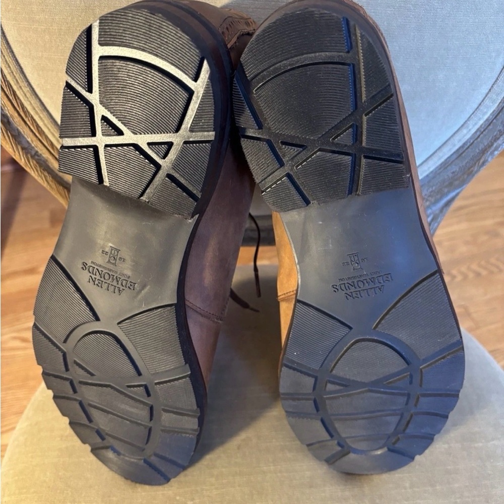 Allen Edmonds NWOB Venture Weatherproof Chukka Boots 13 Brown - Picture 6 of 6